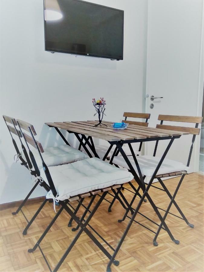 Central Apartment Corfu Town מראה חיצוני תמונה