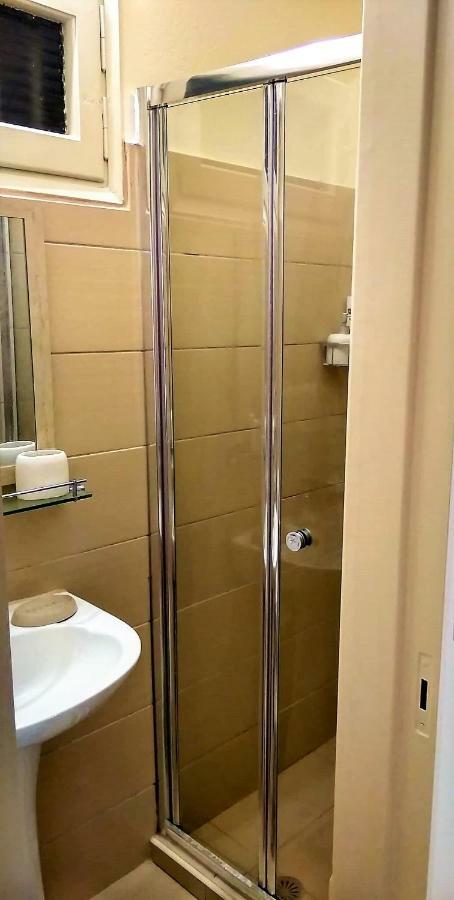 Central Apartment Corfu Town מראה חיצוני תמונה